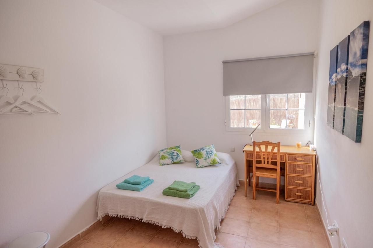 Casa Amaya - Spacious House With Pool, Large Garden, Bbq, 2 Terraces, And Ideal Location El Charco  Екстер'єр фото