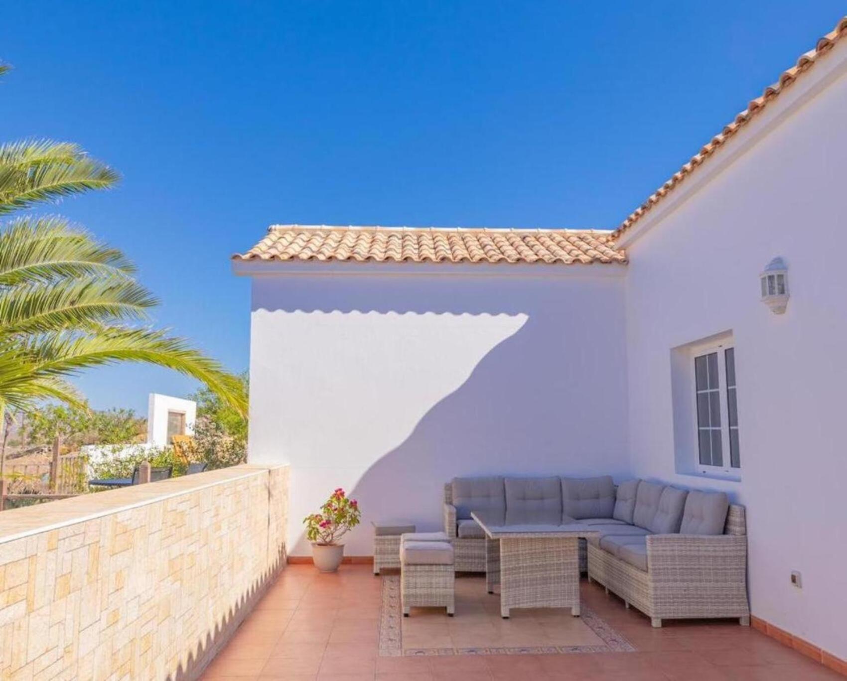 Casa Amaya - Spacious House With Pool, Large Garden, Bbq, 2 Terraces, And Ideal Location El Charco  Екстер'єр фото